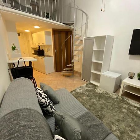 Sweet Chloe Apartment โรม ภายนอก รูปภาพ